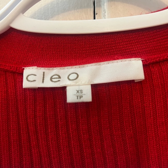 CLEO Red Cardigan - Picture 3 of 3